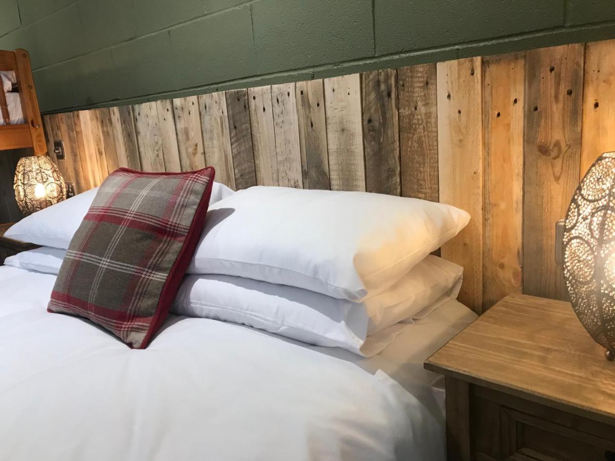 Rostrevor Mountain Lodge - Glamping Pods - Revive Sauna & Hot Tubs Zewnętrze zdjęcie