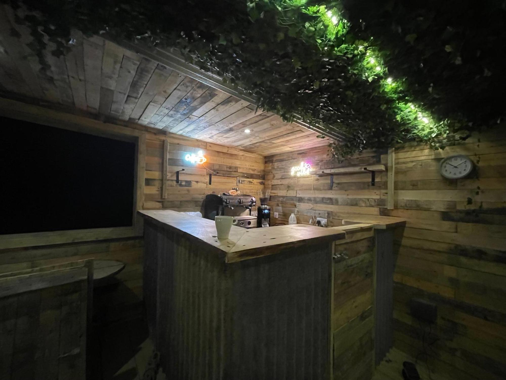 Rostrevor Mountain Lodge - Glamping Pods - Revive Sauna & Hot Tubs Zewnętrze zdjęcie