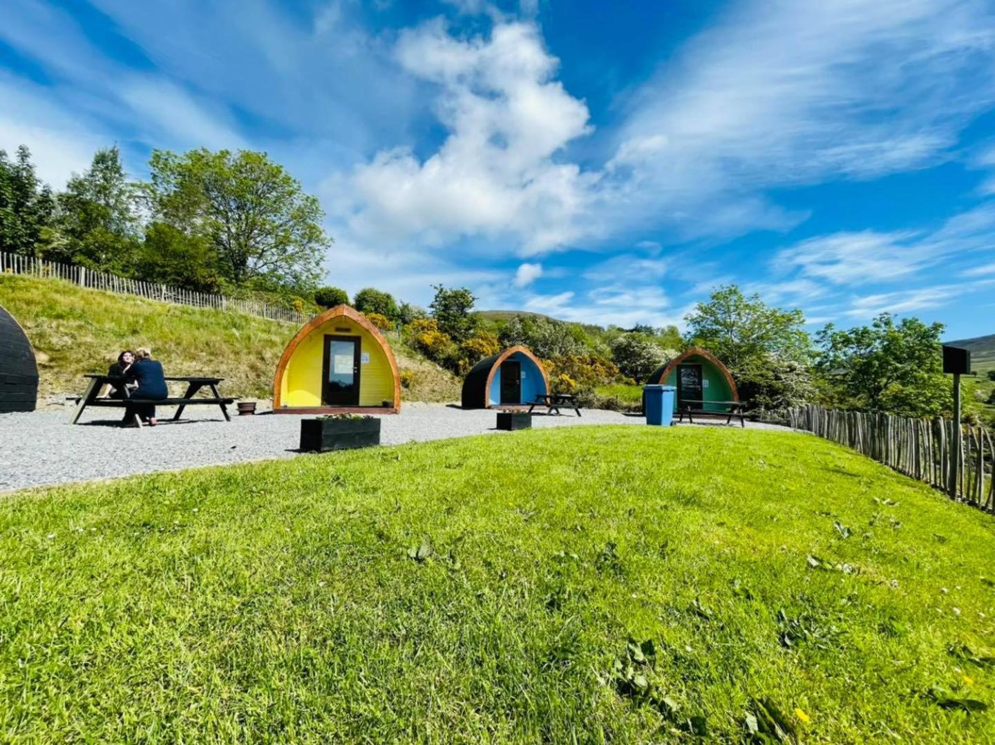 Rostrevor Mountain Lodge - Glamping Pods - Revive Sauna & Hot Tubs Zewnętrze zdjęcie